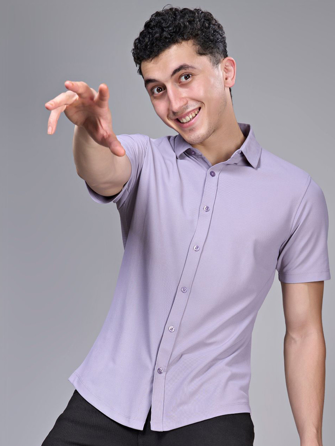 

MAXZONE Men Classic Spread Collar Solid Casual Shirt, Lavender