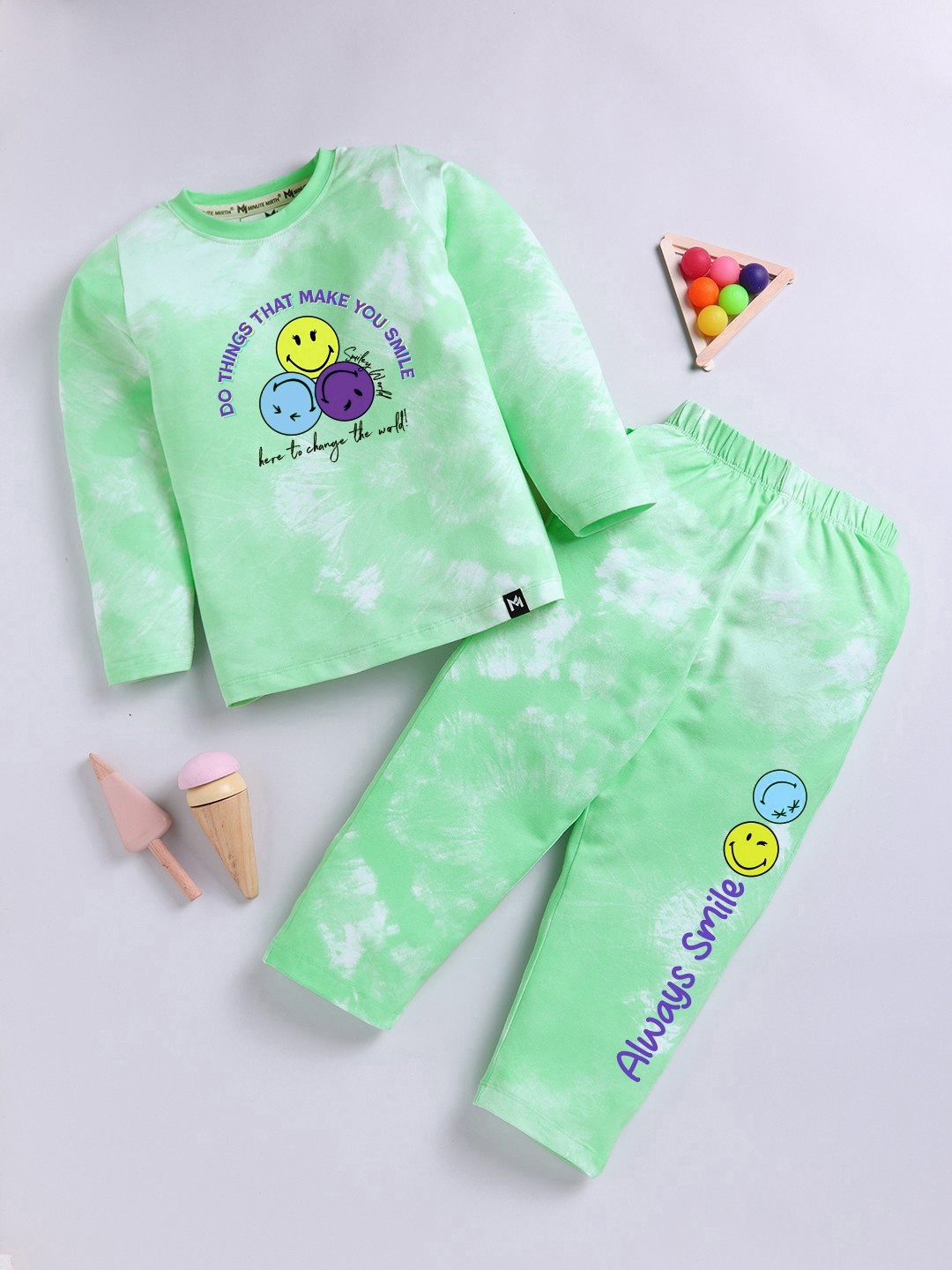 

YK X Minute Mirth Girls Printed T-shirt and Pyjamas, Green