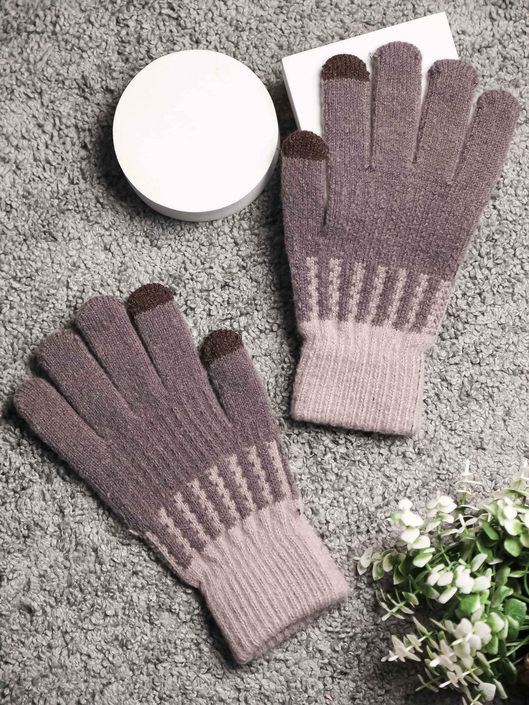 

Brauch Men Patterned Winter Gloves, Brown