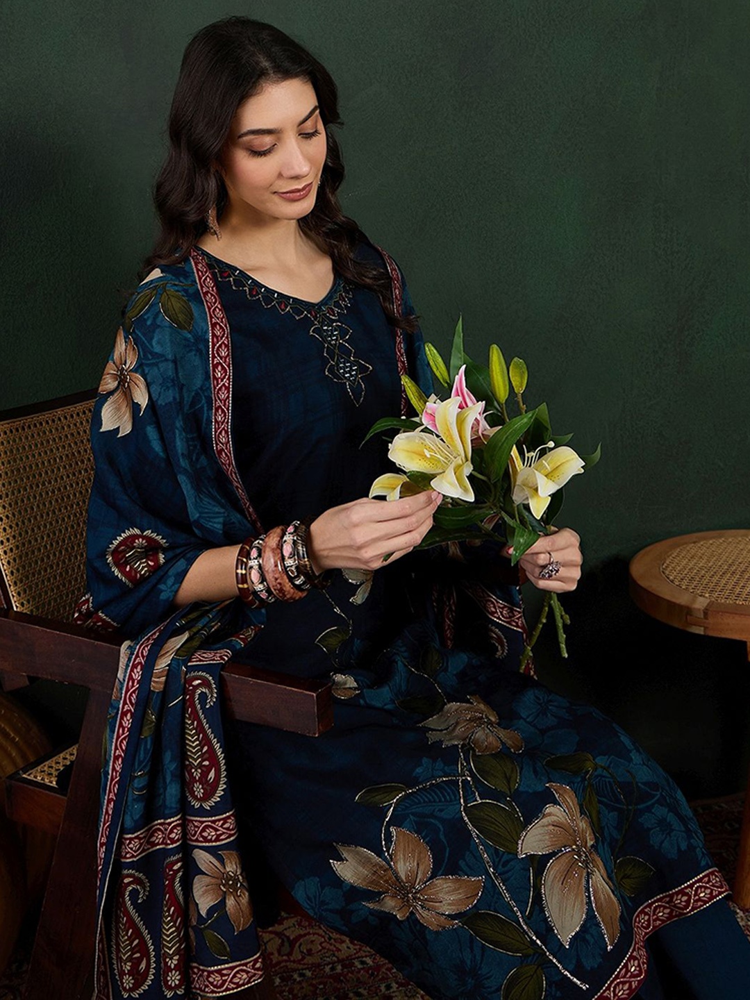 

Sangria Blue Floral Printed Regular Thread Work Straight Kurta With Trouser With Dupatta