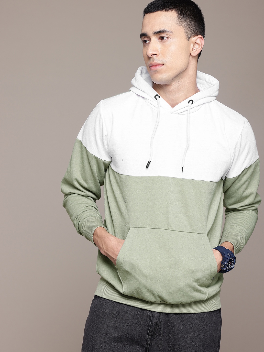 

The Roadster Lifestyle Co. Colourblocked Fleece Hooded Sweatshirt, Olive