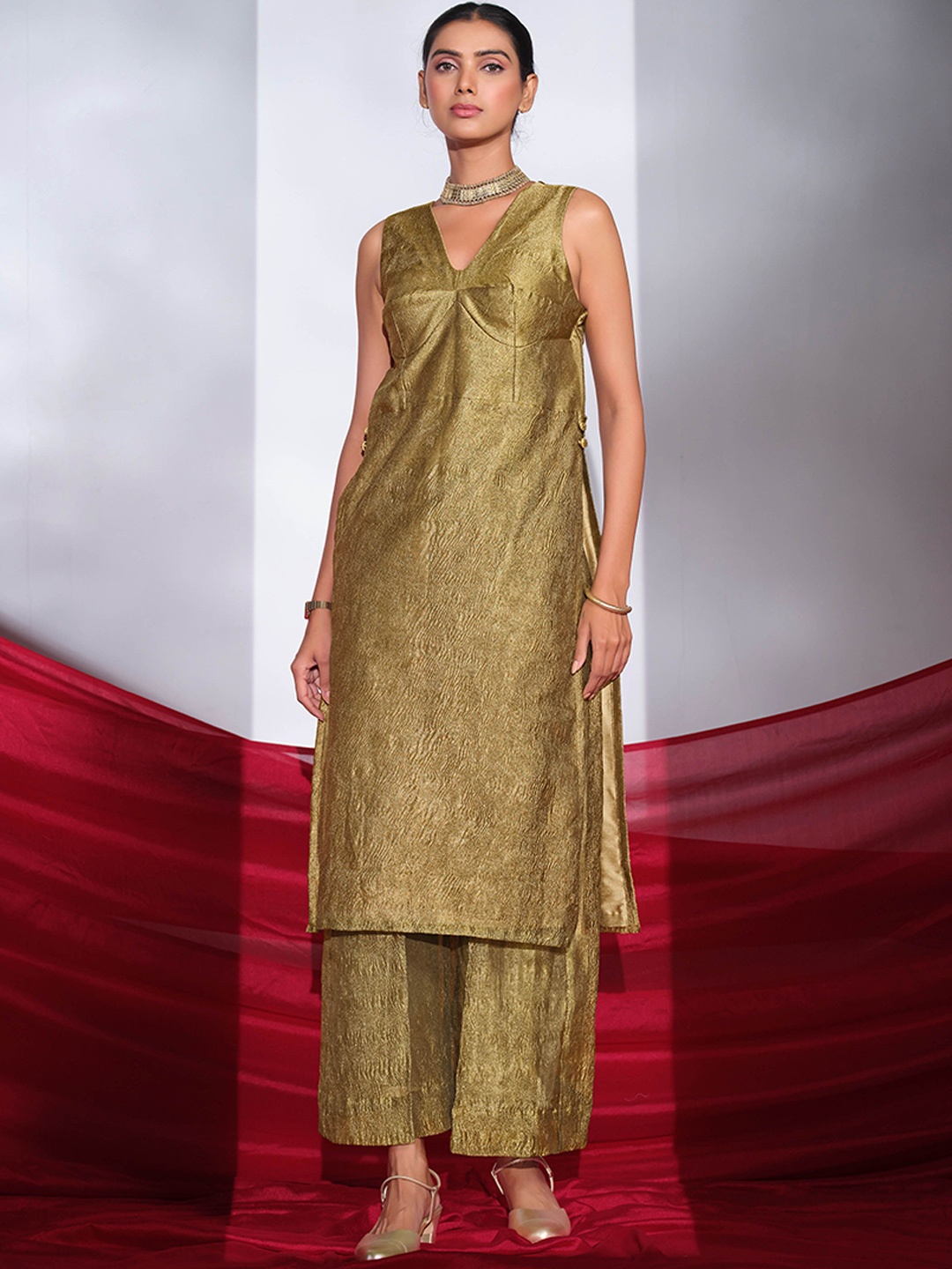 

TANNAH V-Neck Sleeveless High Slit Tissue Straight Kurta With Palazzo, Beige