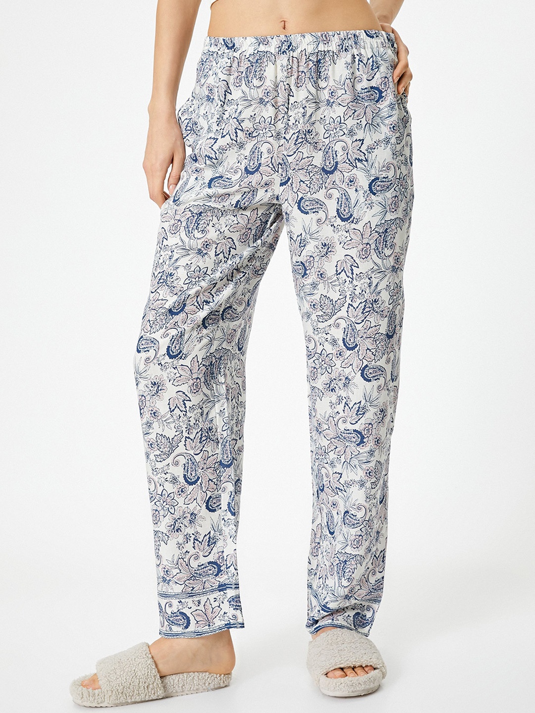 

Koton Women Printed Mid-Rise Cotton Lounge Pants, White