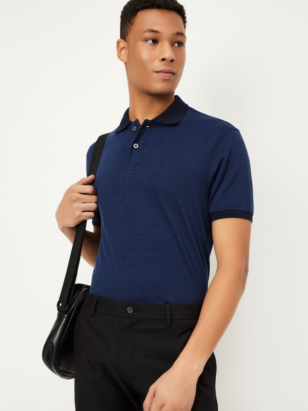 

max Men Solid Polo Collar T-shirt, Navy blue