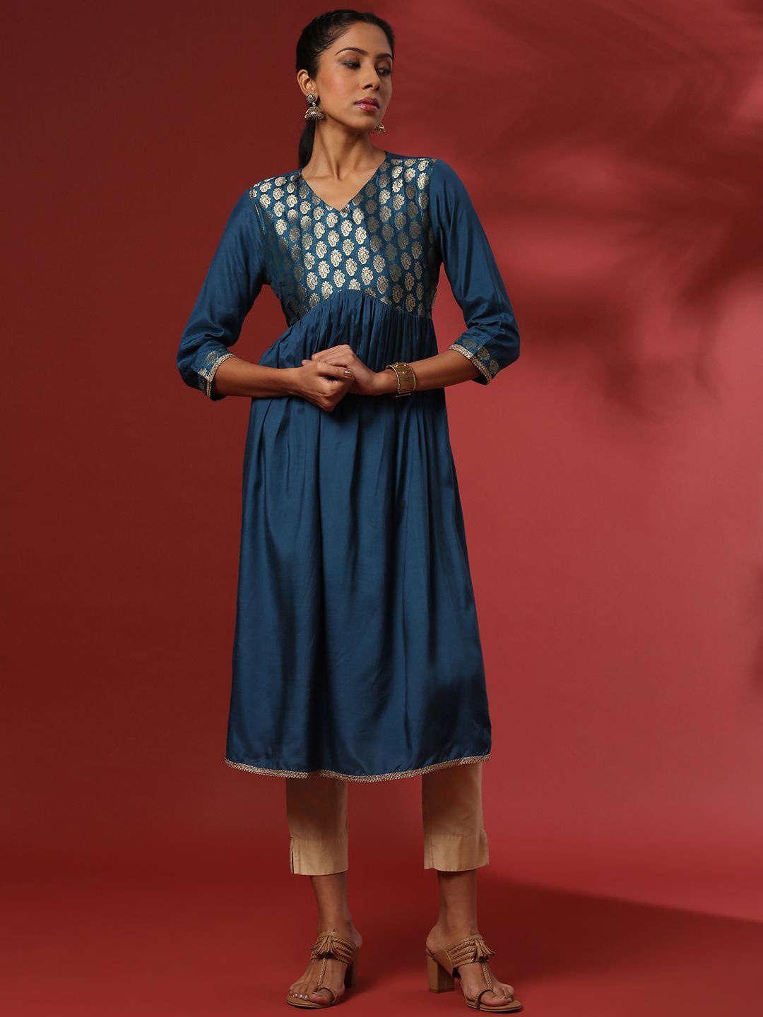 

Abhishti Ethnic Motifs Woven Design V-Neck Jacquard A-Line Kurta, Teal