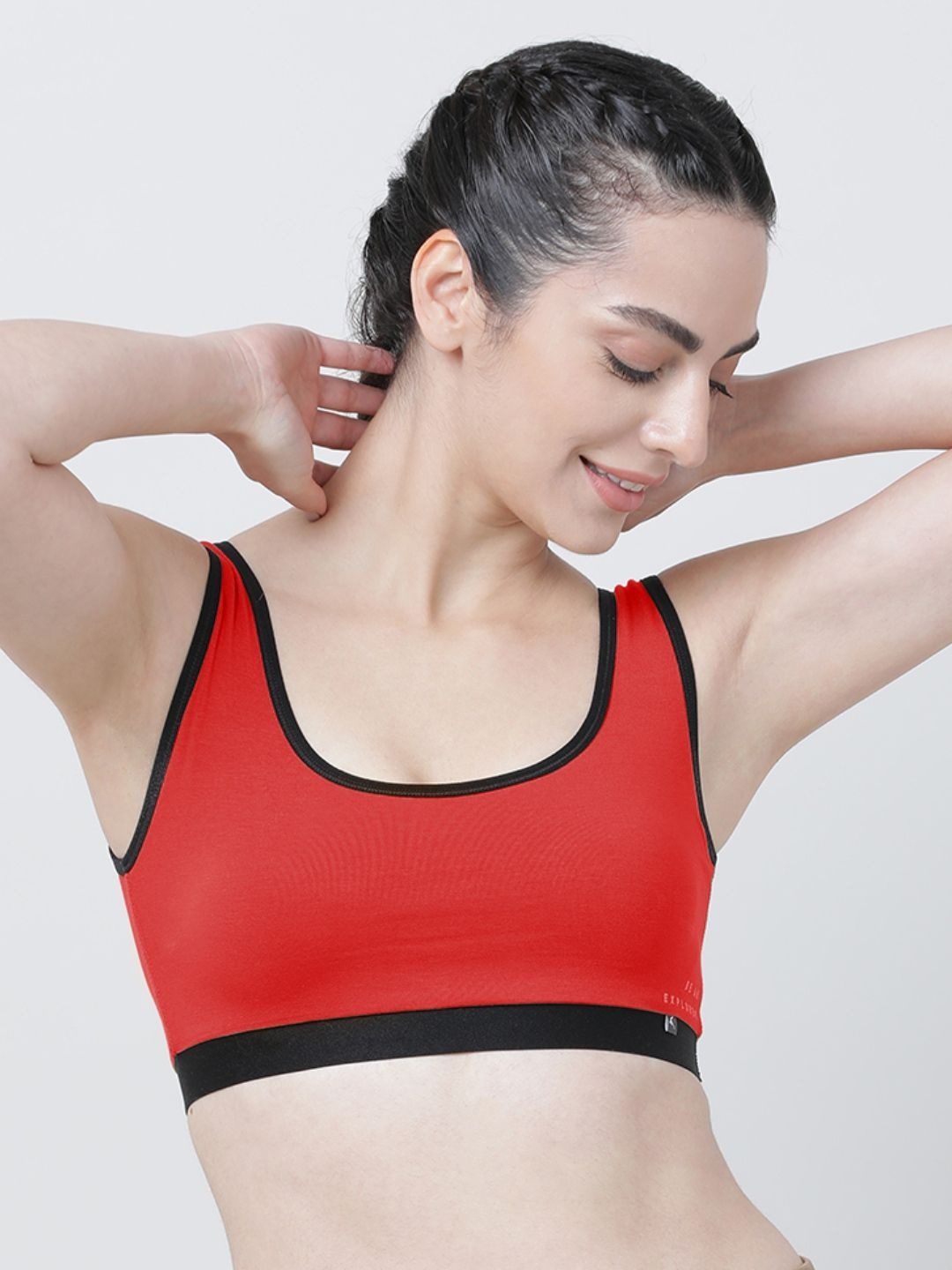 

Lovable Sport Women Colourblock Solid Cotton Spandex Reversible Bra, Red