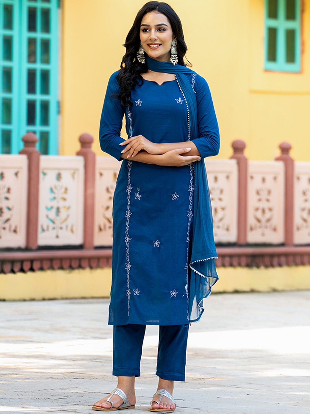 

GAYRAA Floral Embroidered Pure Cotton Straight Kurta With Trousers & Dupatta, Teal