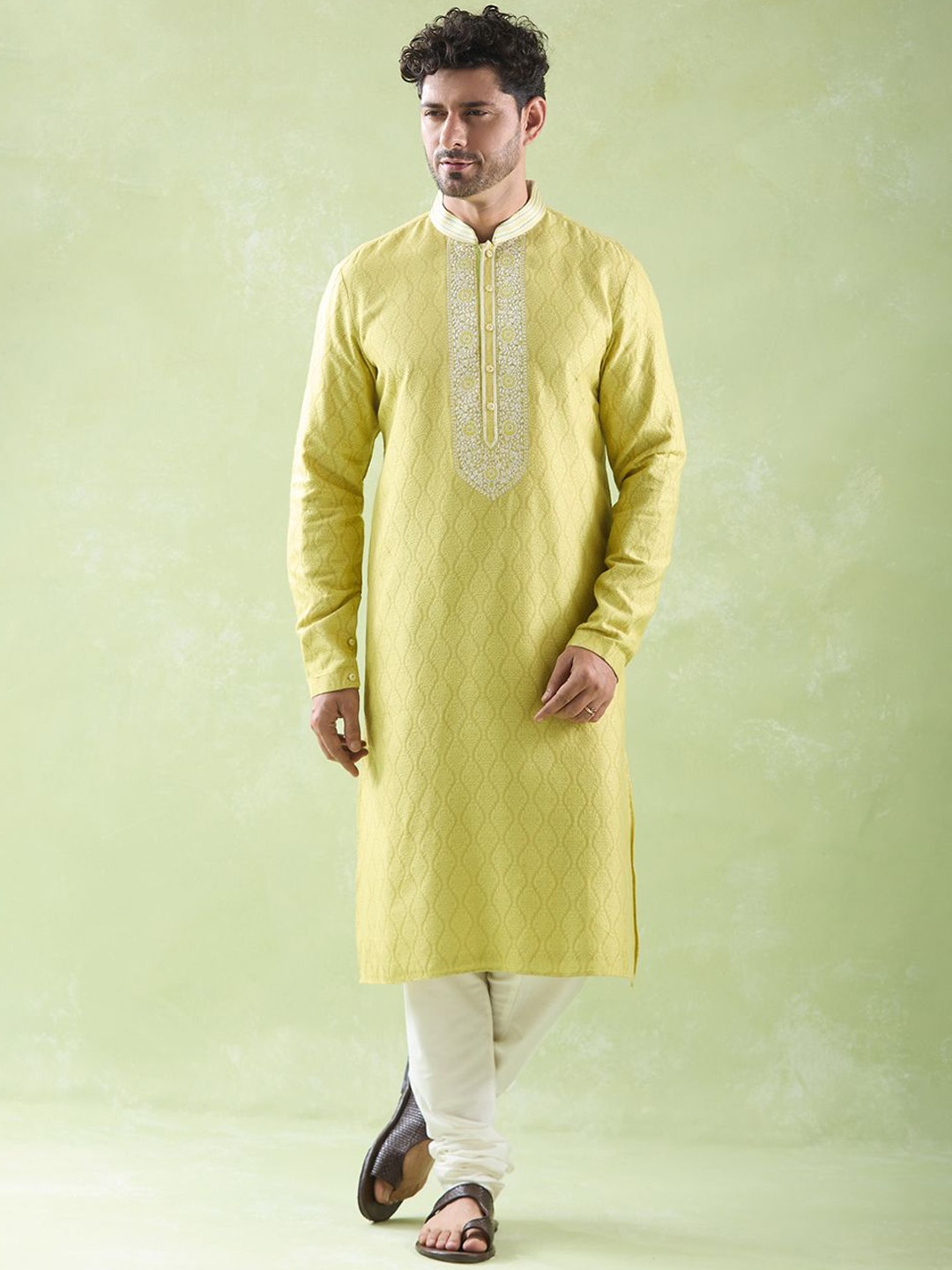 

Arihant Rai Sinha Floral Embroidered Banarasi Jacquard Straight Kurta with Churidar, Yellow