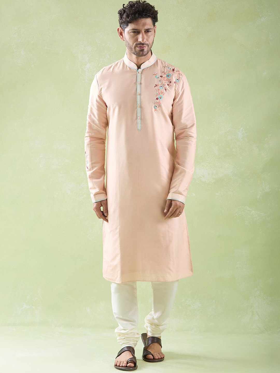 

Arihant Rai Sinha Embroidered Mandarin Collar Pure Cotton Straight Kurta with Churidar, Pink