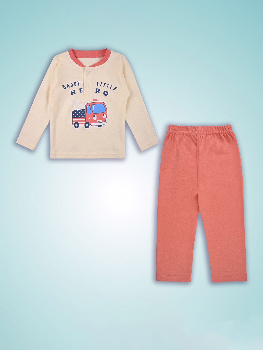 

Wish Karo Boys Printed Round Neck Long Sleeves T-Shirt With Trouser, Cream