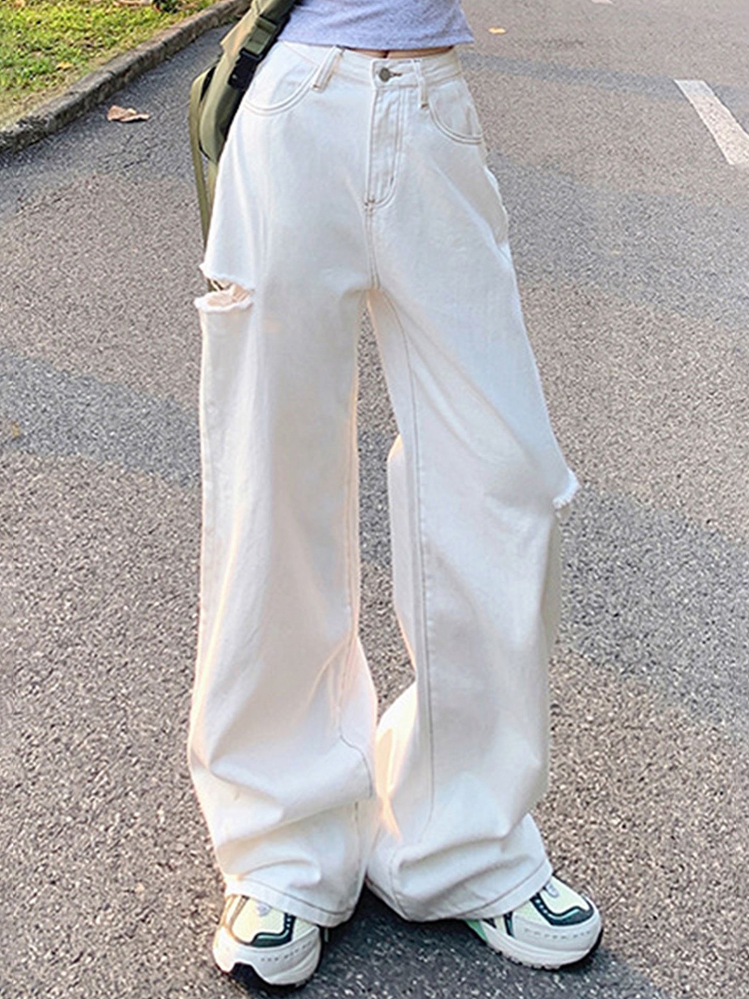 

LULU & SKY Women Wide Leg High-Rise Jeans, White