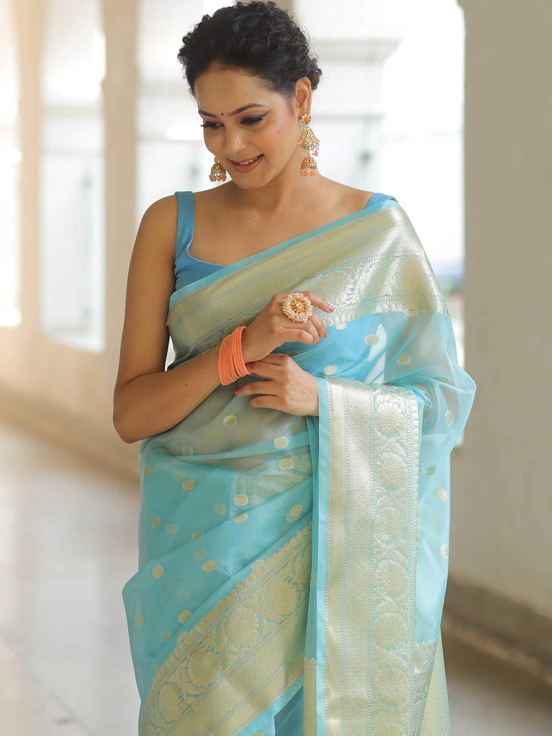 

Mitera Zari Organza Banarasi Saree, Blue