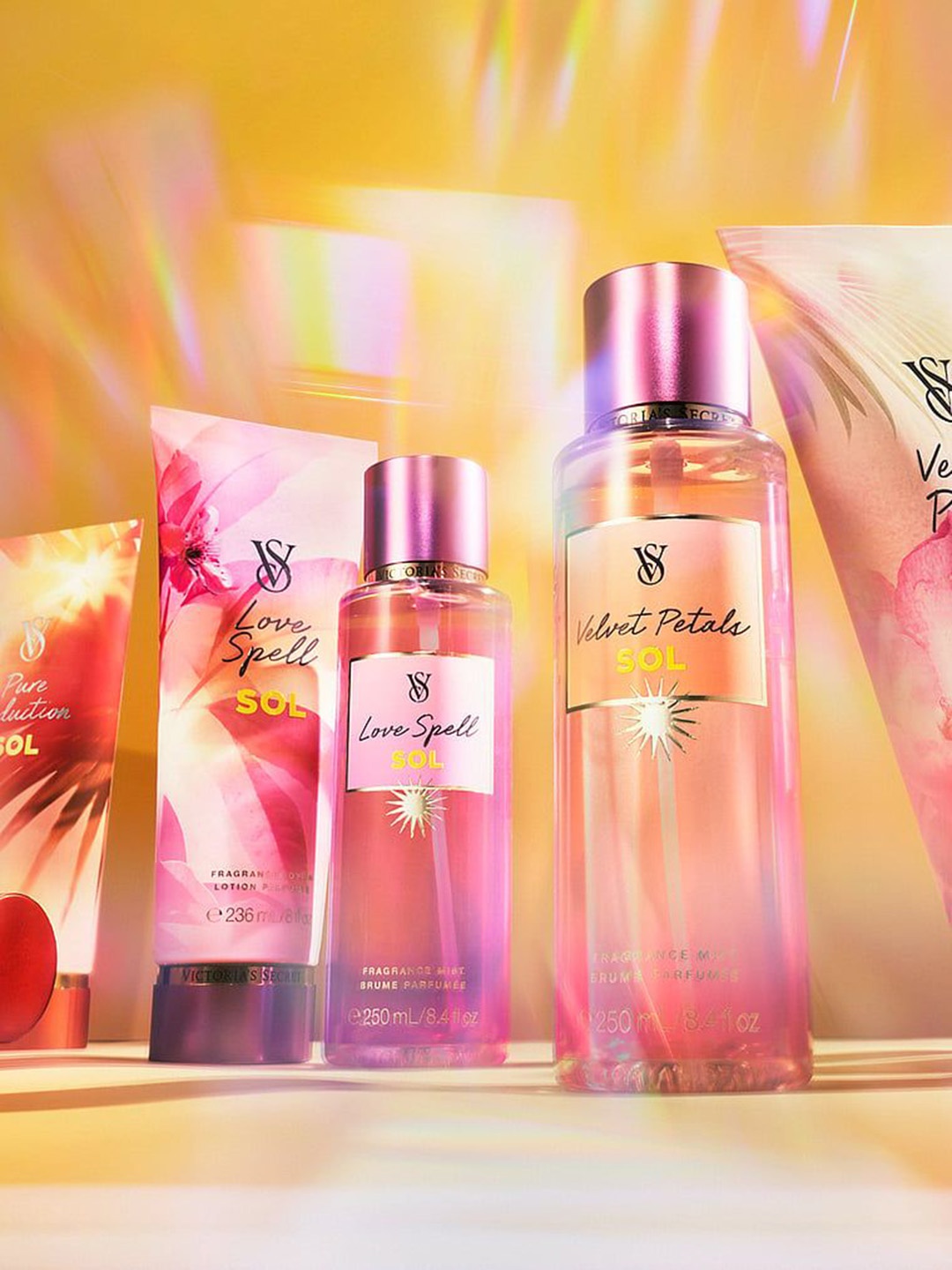 

Victoria's Secret Bare Vanilla Sol Fragrance Lotion- 236 ml, Pink
