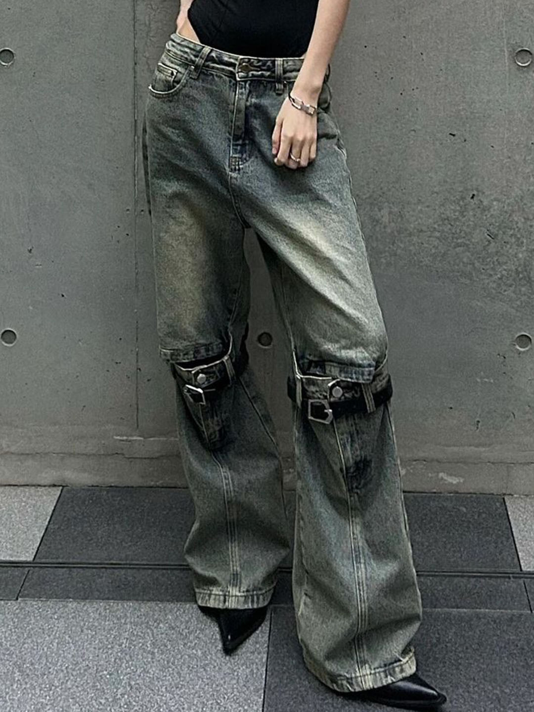 

LULU & SKY Women Flared High-Rise Highly Distressed Heavy Fade Jeans, Grey