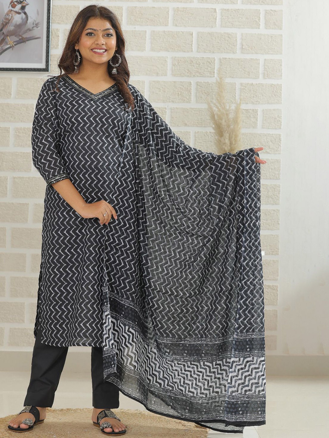 

KALINI Chevron Printed Pure Cotton Straight Kurta with Trousers & Dupatta, Black