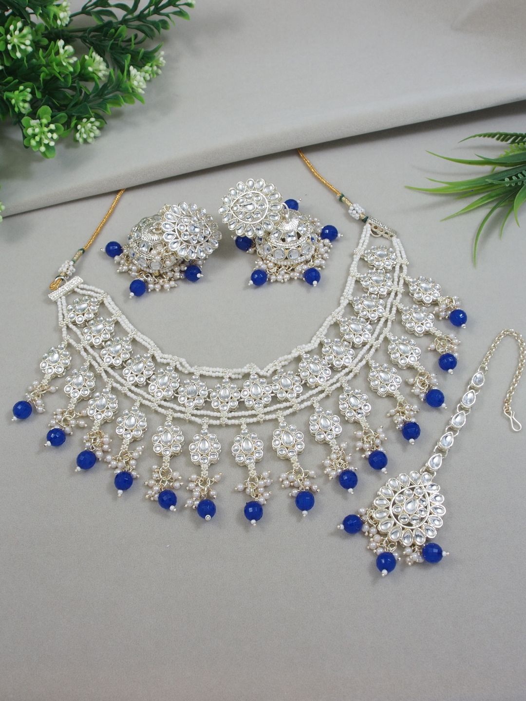 

I Jewels Gold Plated Kundan & Pearl Traditional Jewellery Set