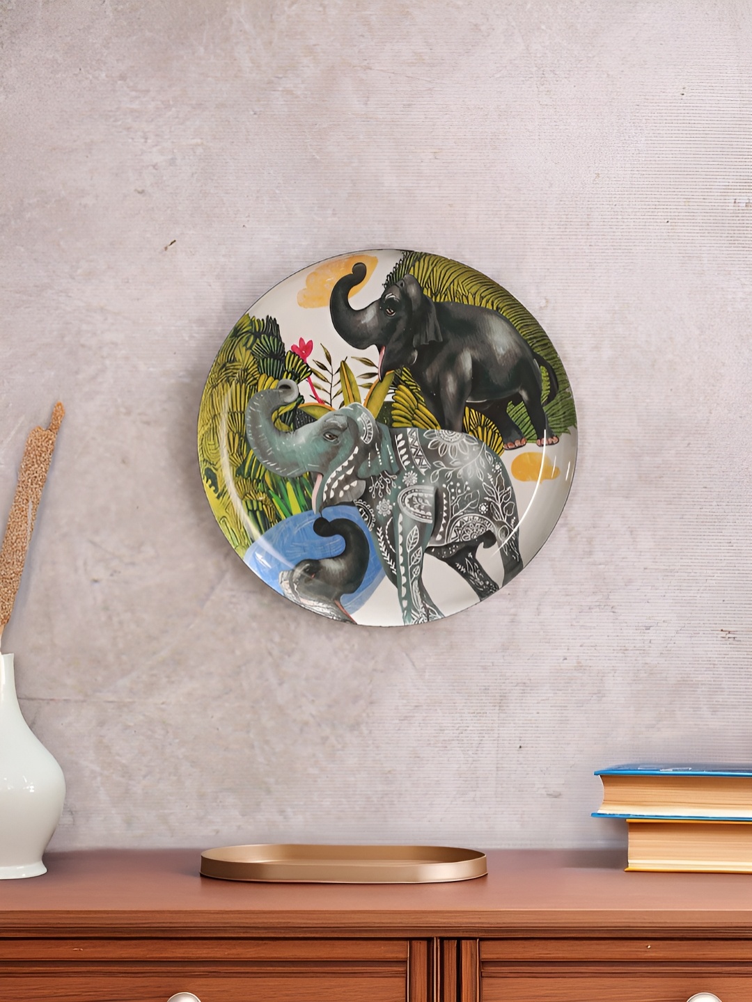 

Homspurts Yellow & Grey Trio of Elephants Printed Wall Plate