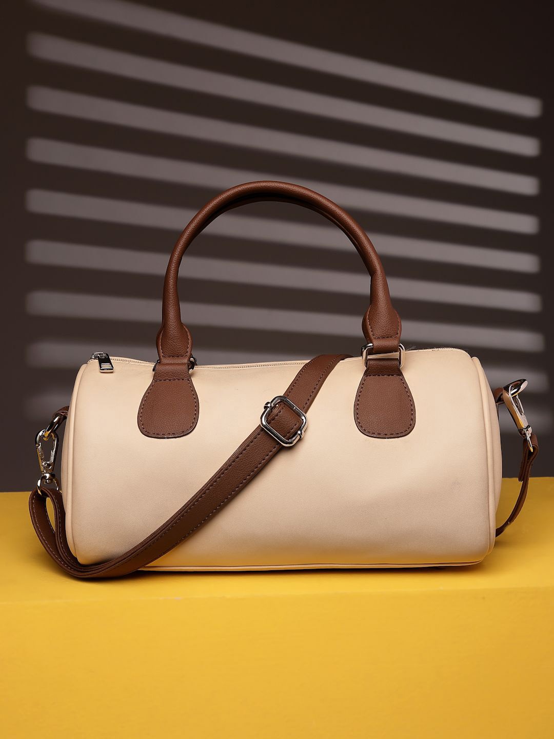 

DressBerry Women Solid Bowling Shoulder Bag, Beige