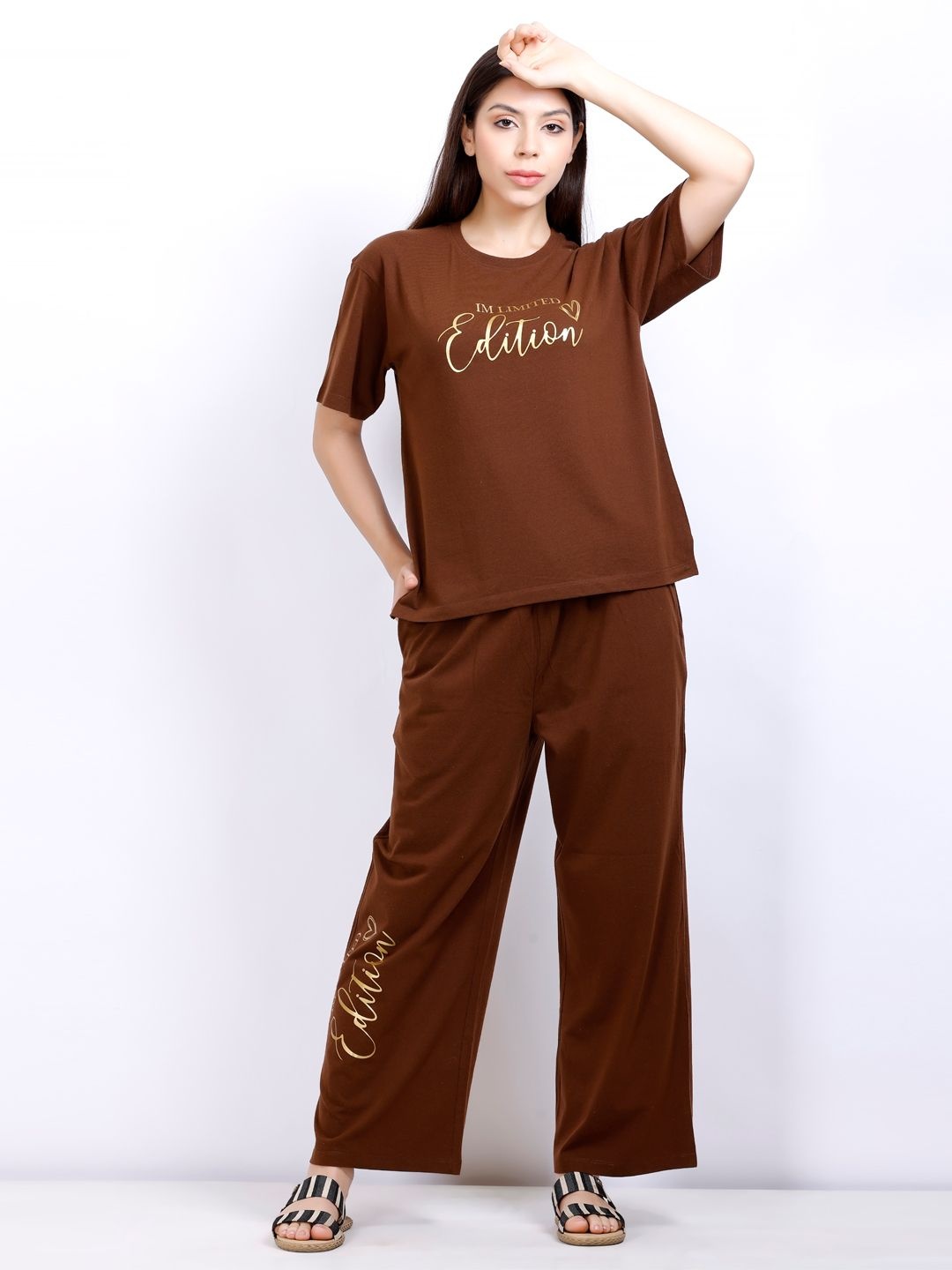 

MX Miazi Xchange Printed Short Sleeves T-Shirt &Trousers, Brown