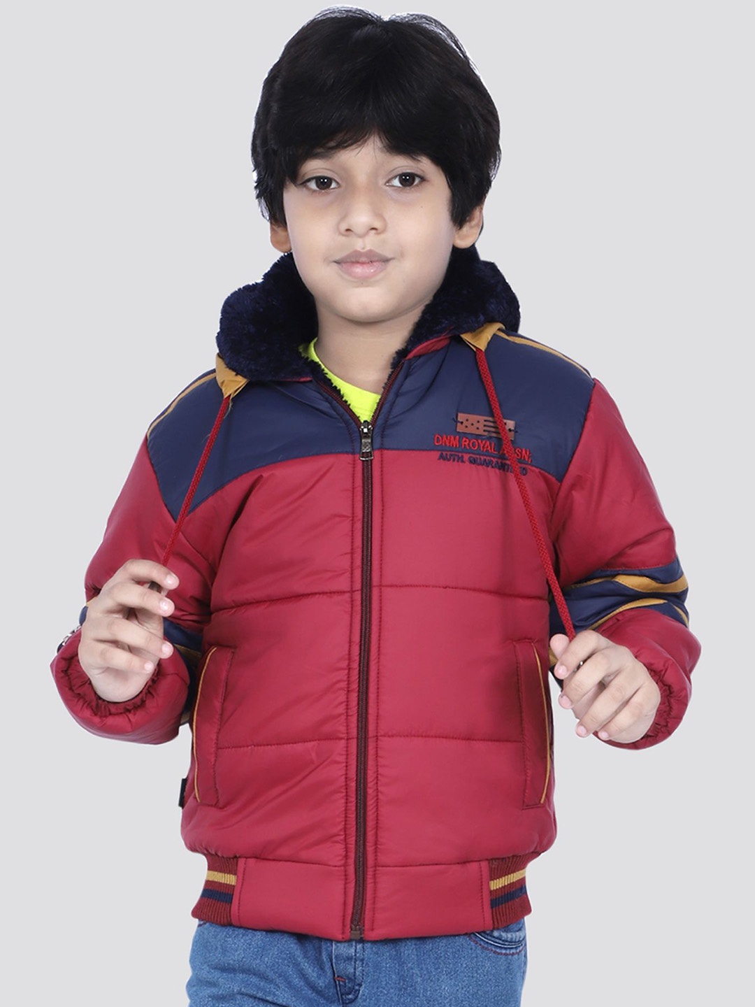 

KUNDAN Boys Hooded Colourblocked Casual Padded Jacket, Maroon