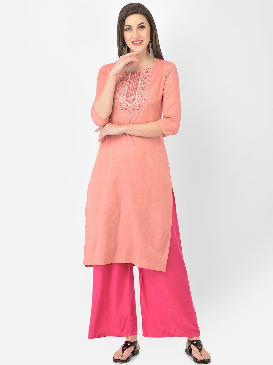 

Span Floral Embroidered Round Neck Three-Quarter Sleeves Regular Straight Kurta, Coral