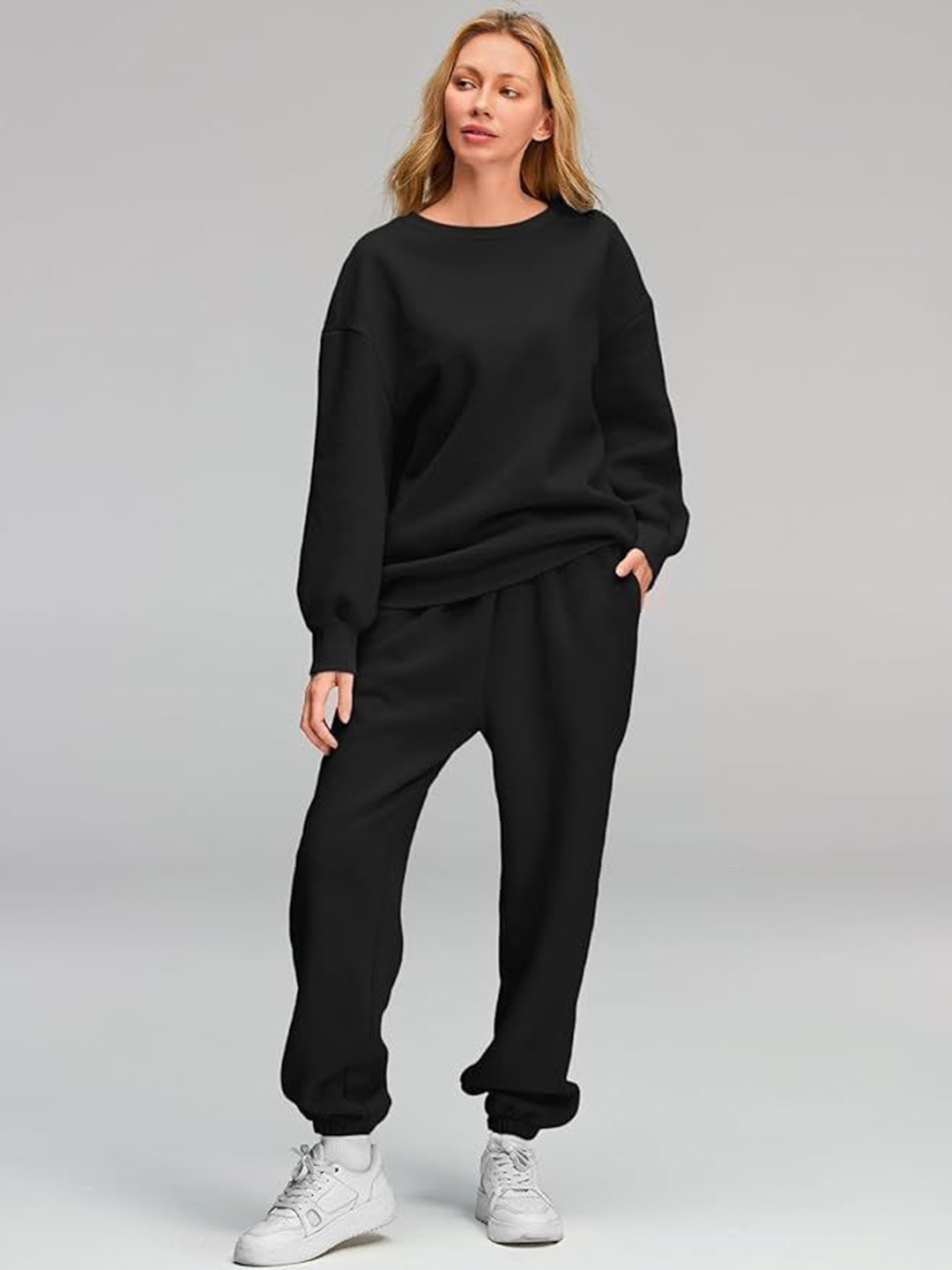 

Q-rious Women Oversize Sweatshirt & Joggers Co-ord Set, Black