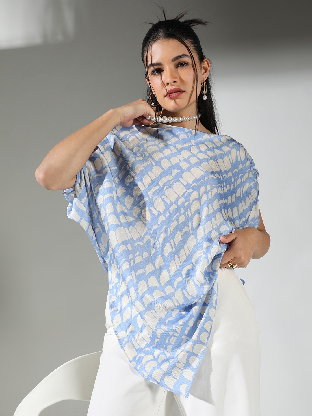 

SHOWOFF Women Printed Extended Sleeves Crepe Top, Blue