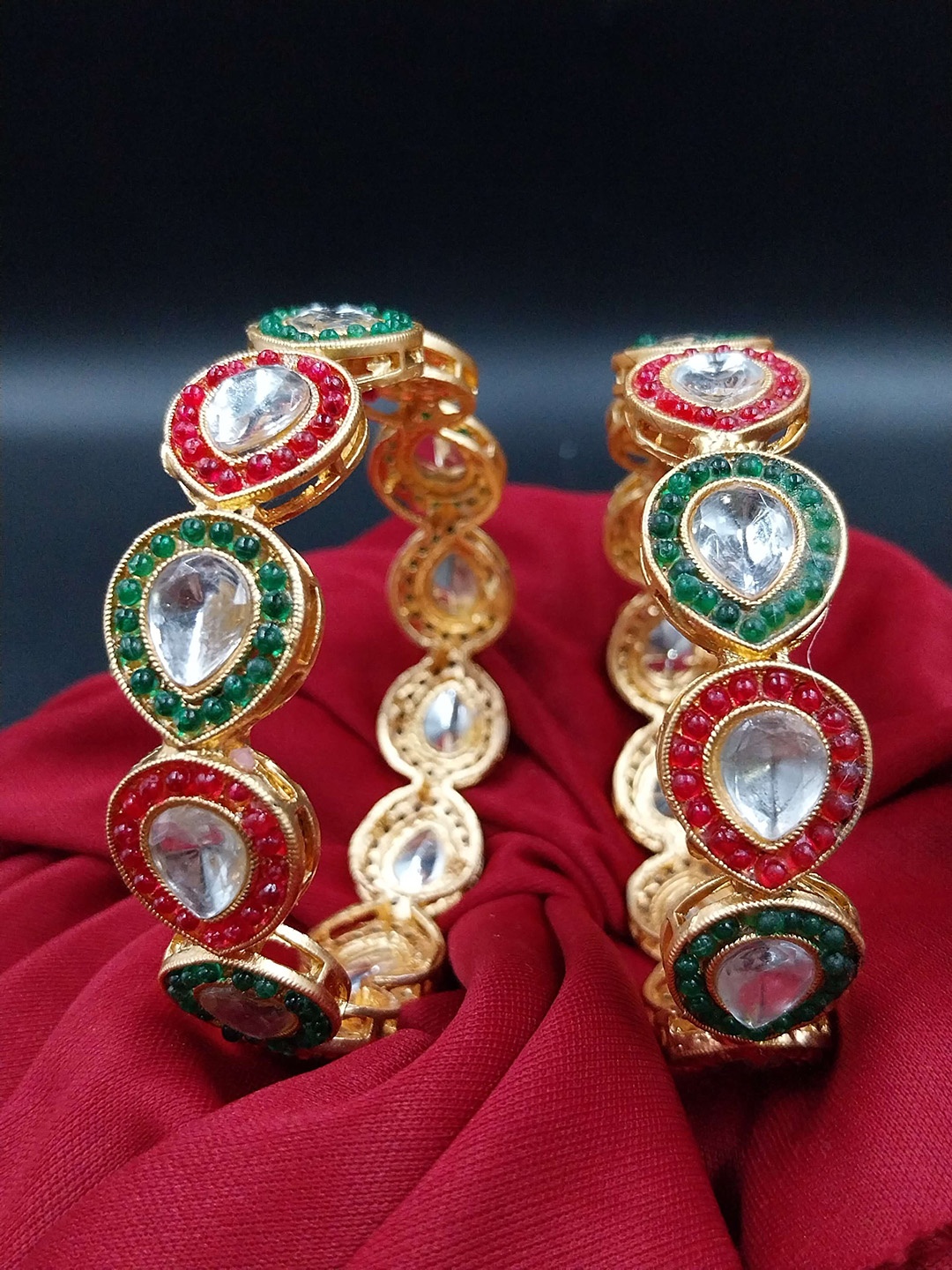 

AARNAA Set Of 2 Gold-Plated Kundan & Cubic Zircon-Studded Chuda Bangles