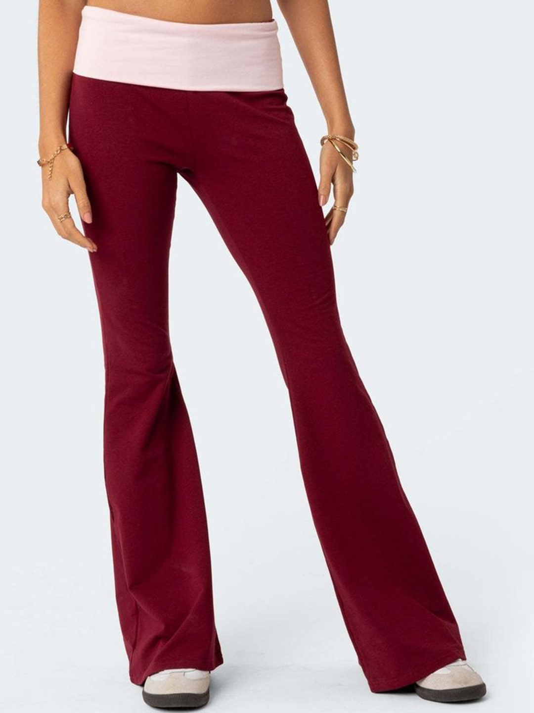

LULU & SKY Women Flared Trousers, Maroon