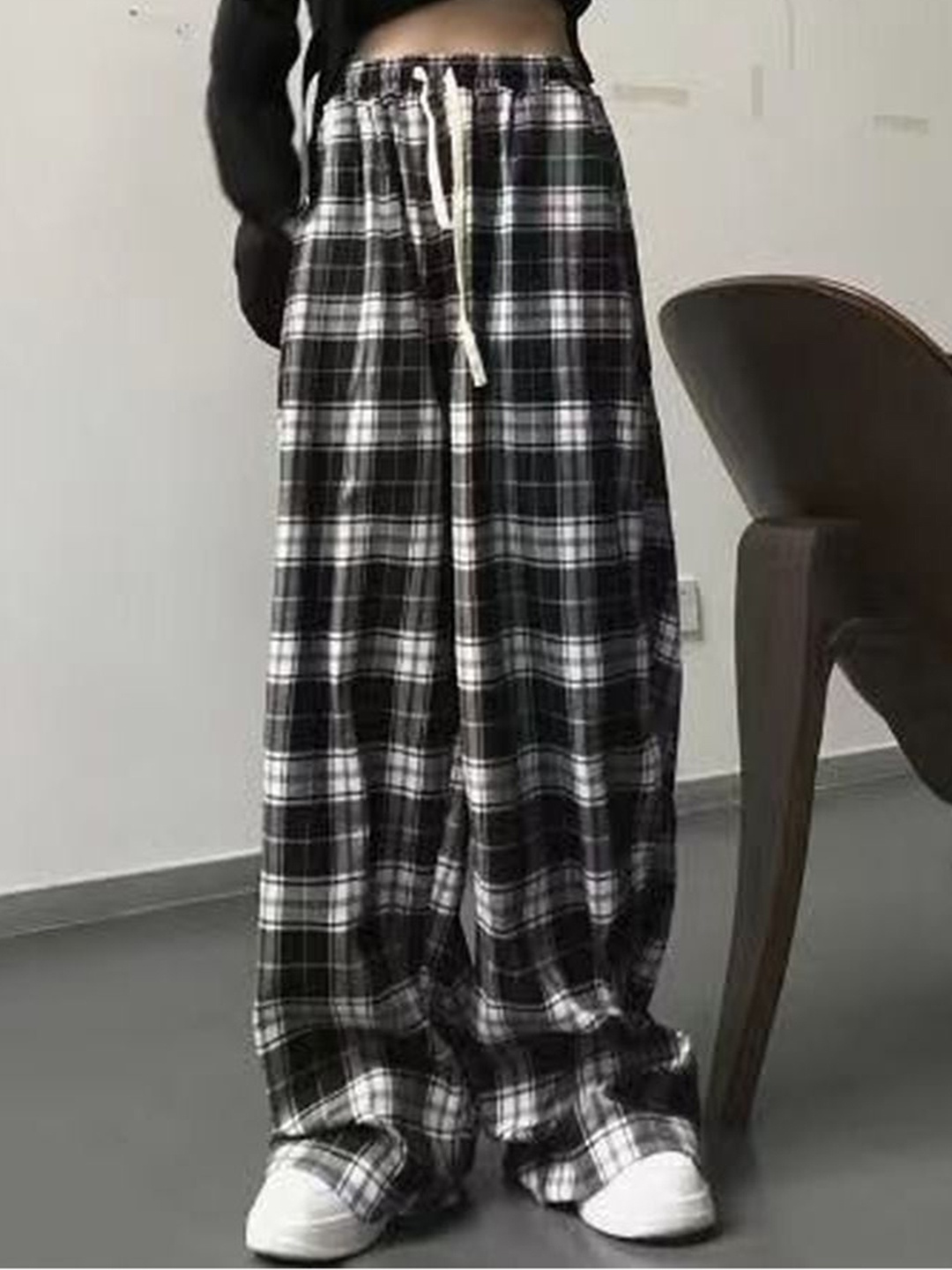 

LULU & SKY Women Checked Loose Fit High-Rise Trousers, Black
