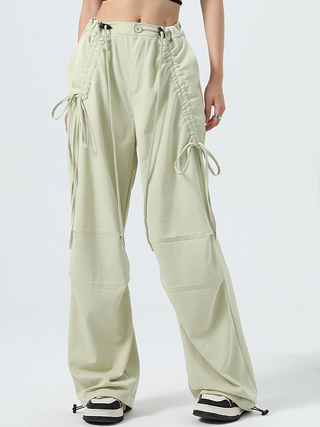 

LULU & SKY Women Loose Fit High-Rise Trousers, Green