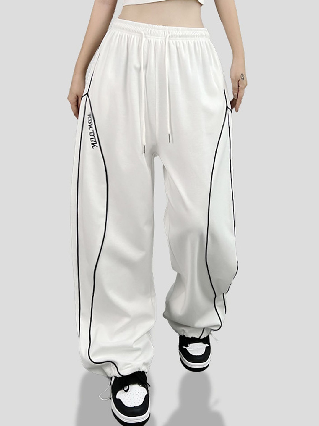 

LULU & SKY Women Straight Fit High-Rise Trousers, White