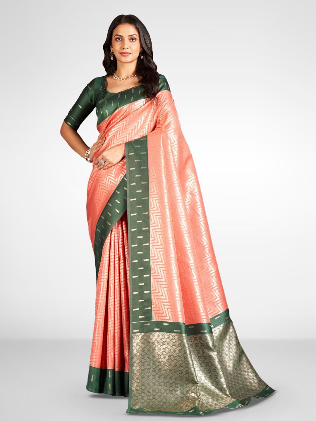 

SARHA Woven Design Zari Pure Silk Saree, Green