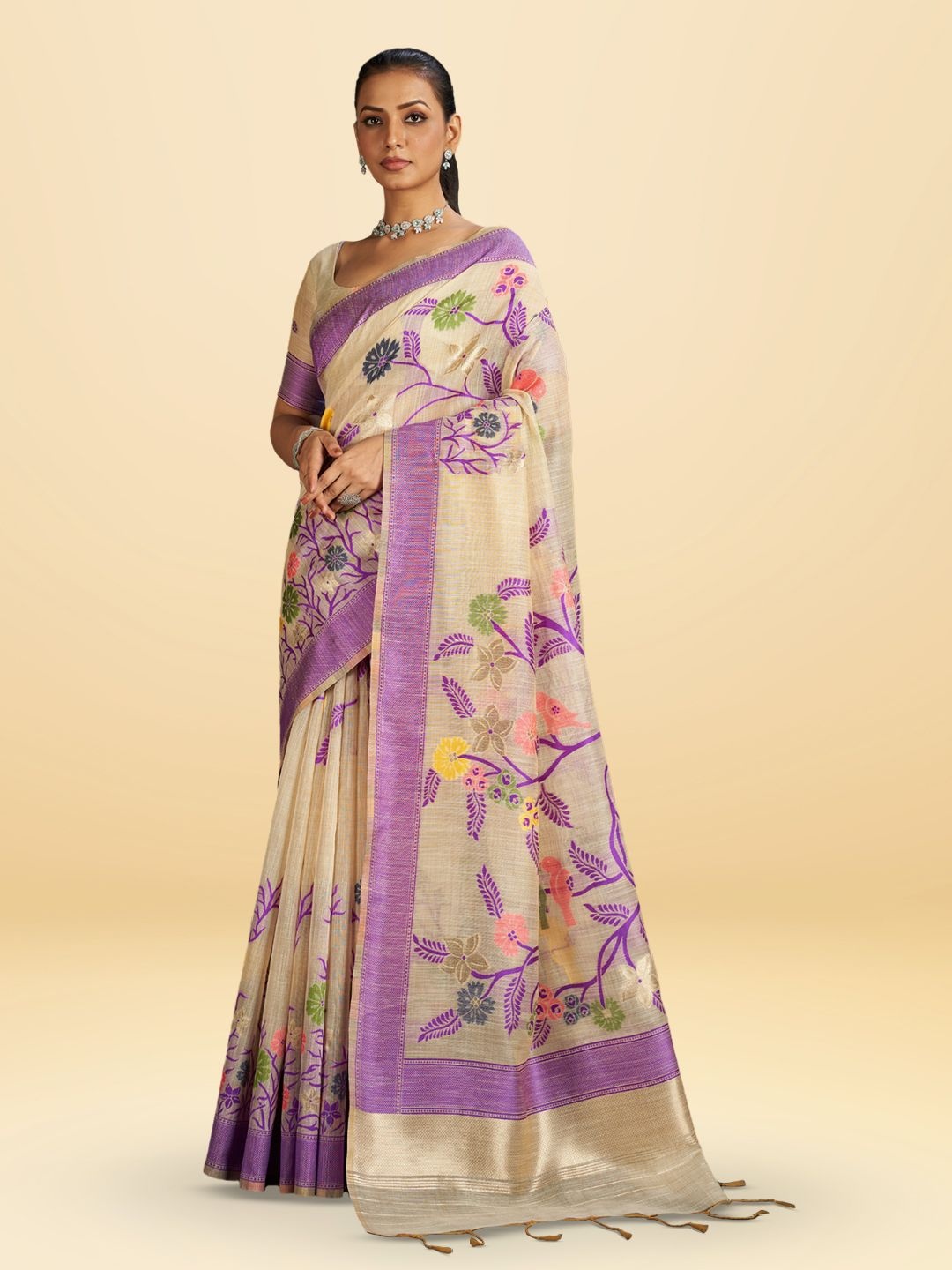 

SARHA Women Floral Pure Cotton Saree, White