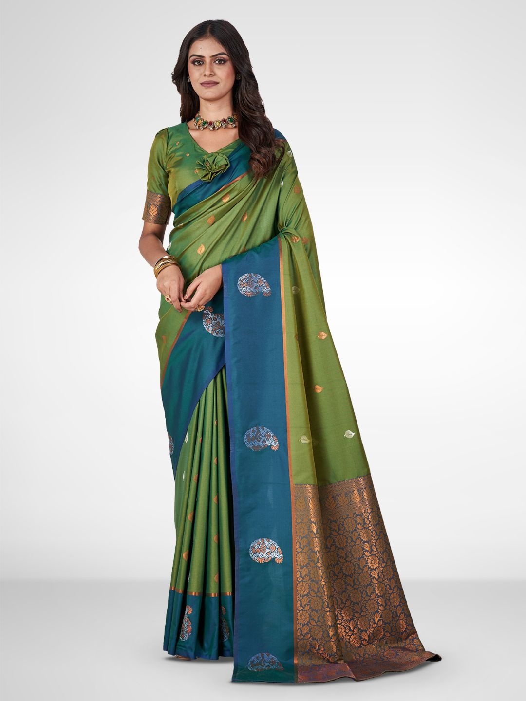 

SARHA Woven Design Zari Pure Silk Saree, Green