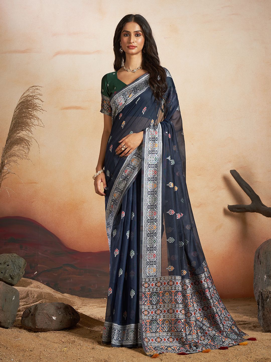 

SARHA Floral Woven Design Zari Pure Cotton Saree, Blue