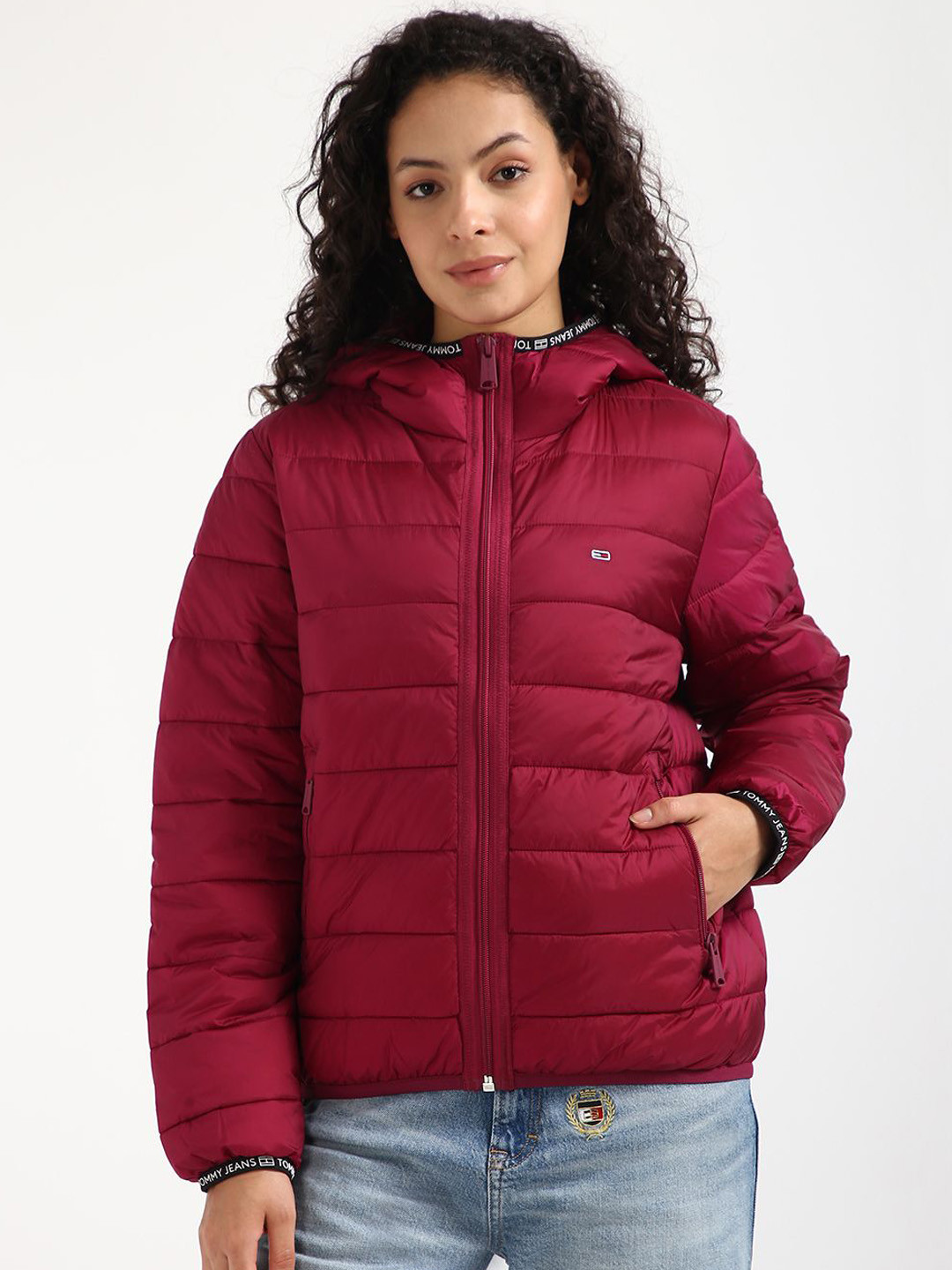 

Tommy Hilfiger Women Hooded Solid Casual Puffer Jacket, Maroon