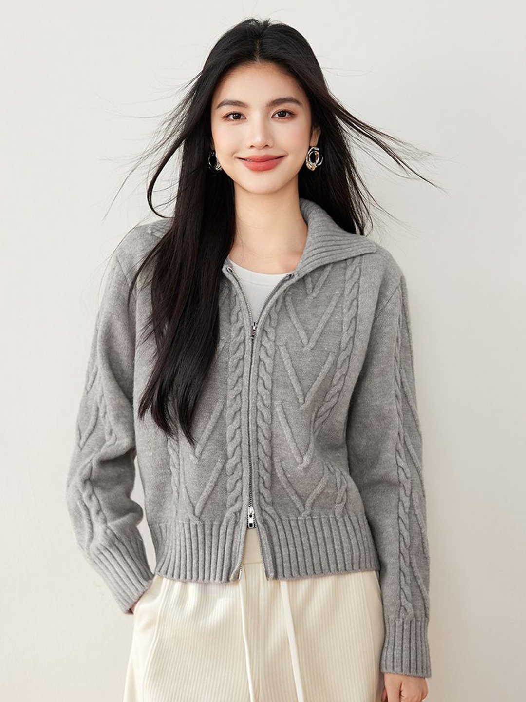 

JC Collection Women Cable Knit Crop Cardigan, Grey