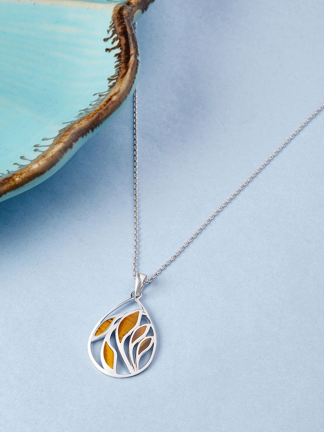 

Mia by Tanishq Silver Sunlit Flow Circular Pendant