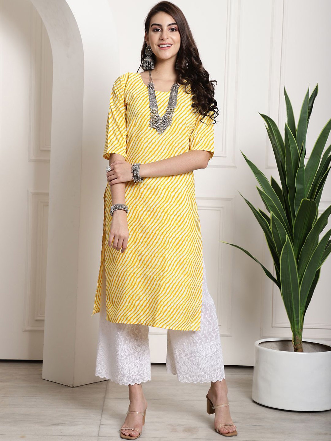 7Threads Leheriya Printed Round Neck Straight Crepe Kurta, Yellow
