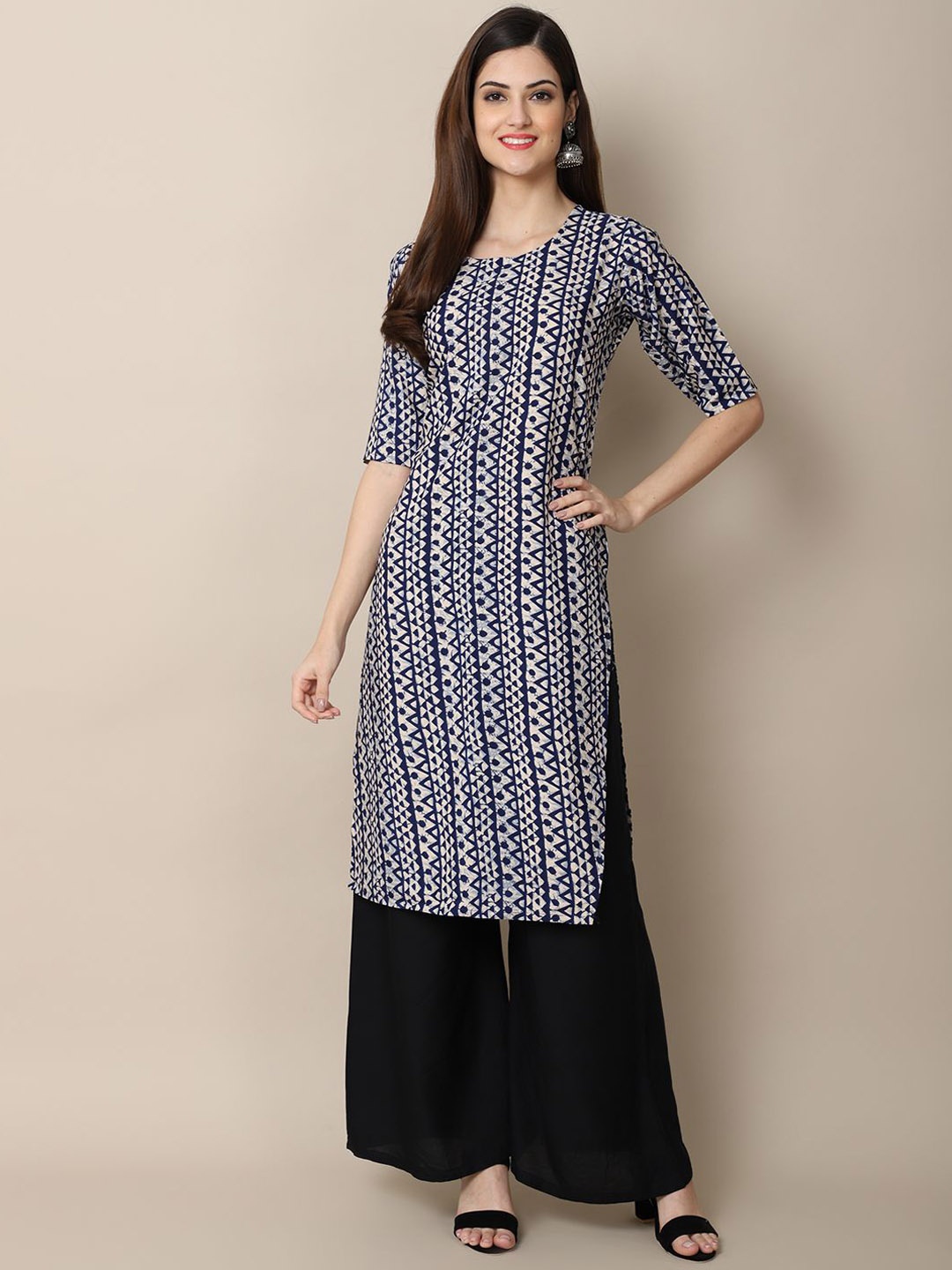 

7Threads Geometric Printed Round Neck Straight Kurta, Navy blue