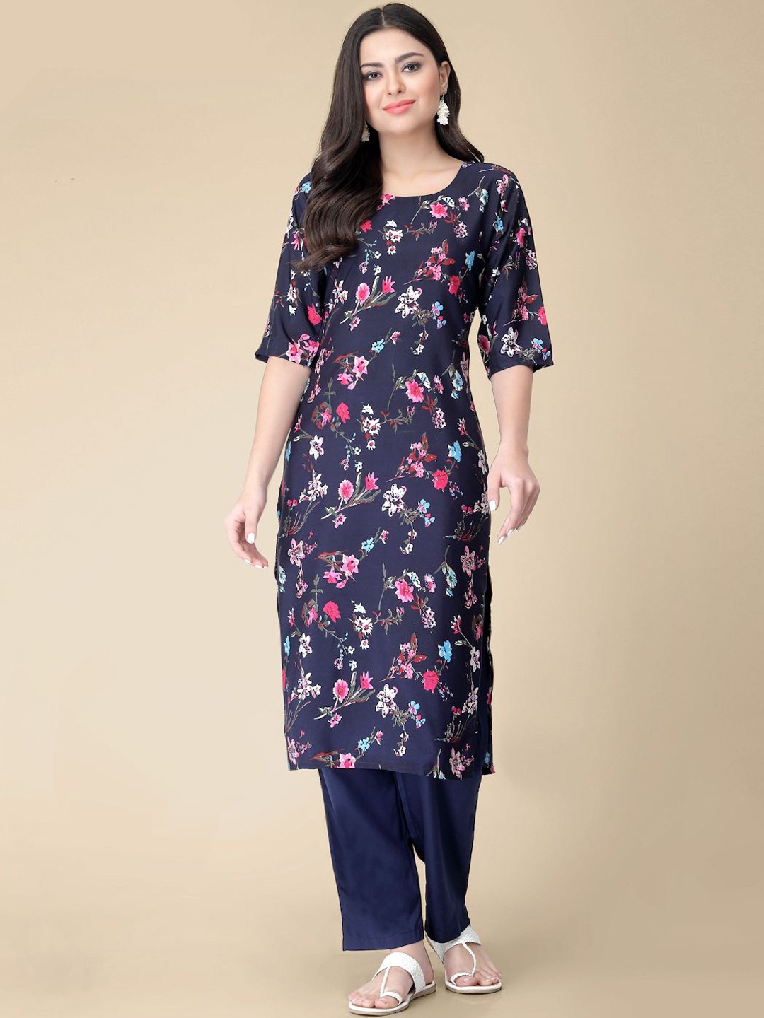 

7Threads Floral Printed Round Neck Kurta, Navy blue