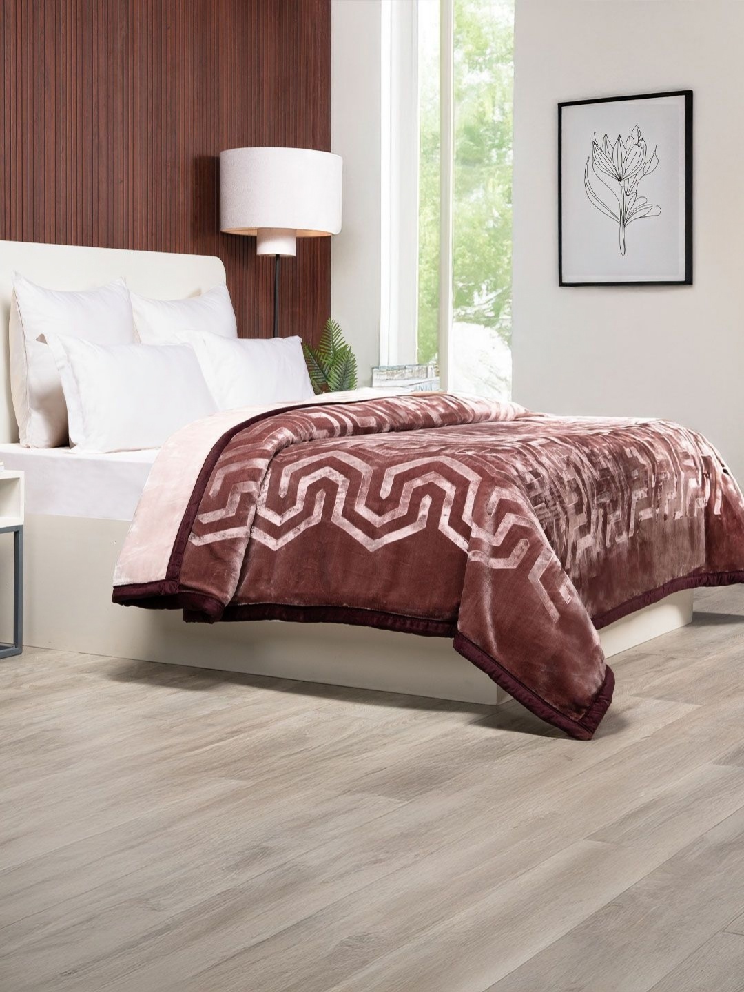 

MYTRIDENT Plush Peach-Coloured Geometric Mild Winter Double Bed Blanket