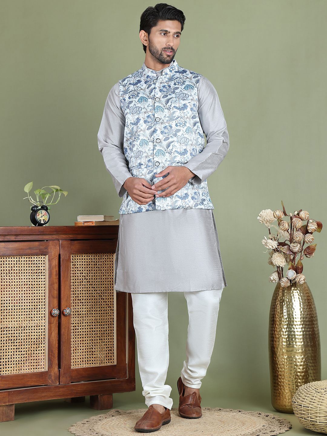 

Jompers Mandarin Collar Straight Cotton Silk Kurta With Churidar And Nehru Jacket, Grey