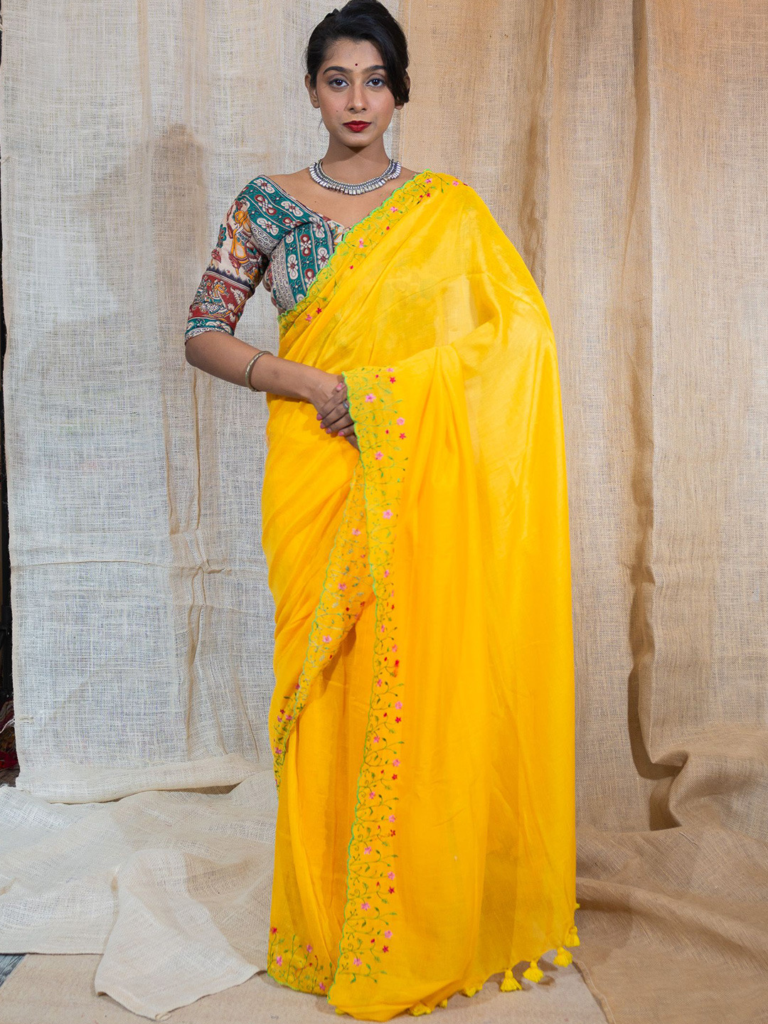 

Uttariya Embroidered Saree, Yellow