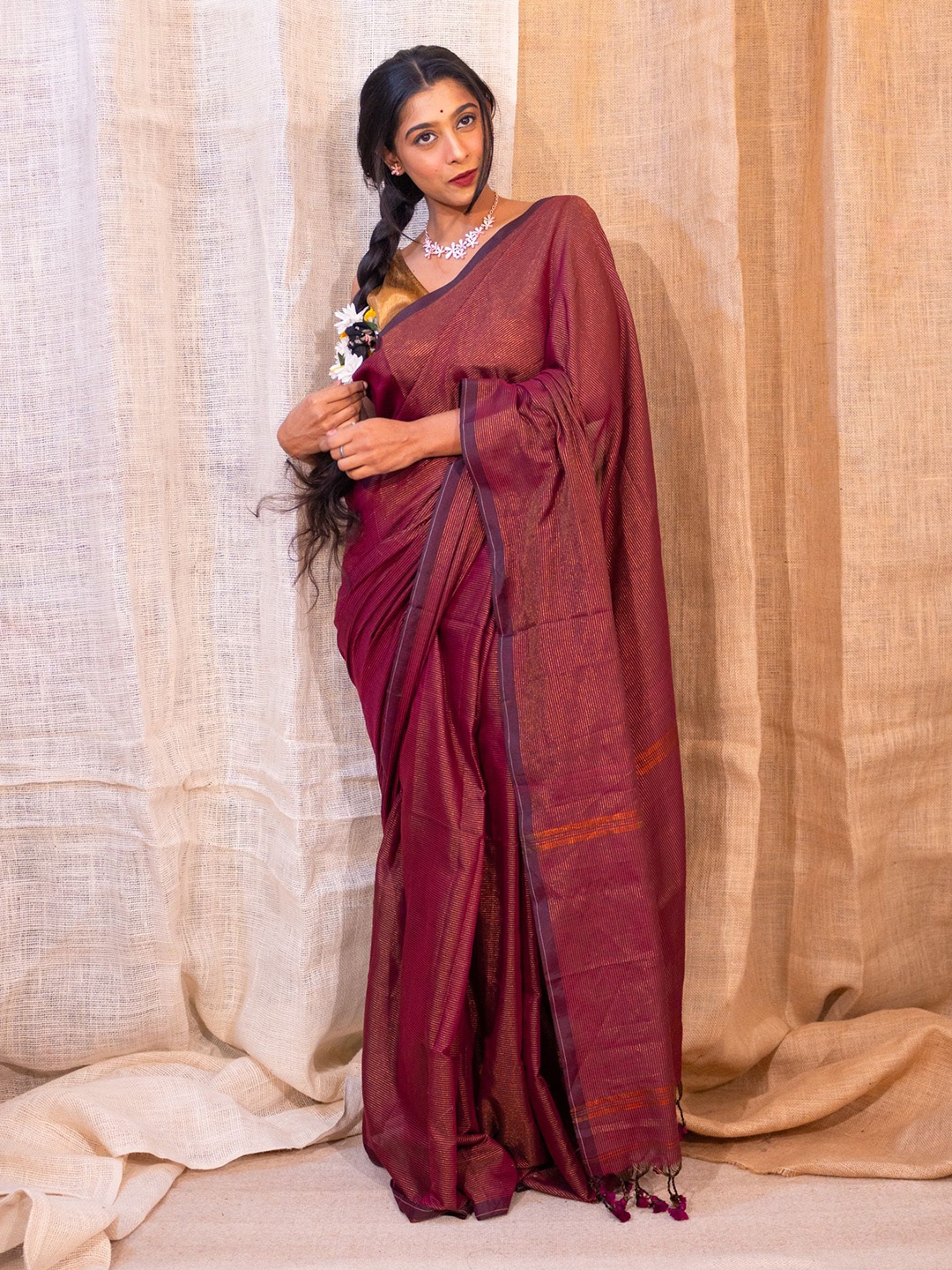 

Uttariya Striped Zari Saree With Blouse Piece, Champagne