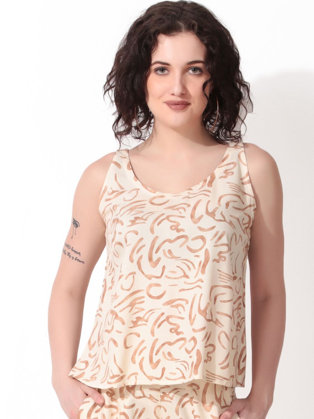 

Seryeon Liva Women Round Neck Self Design Tank Crop Top, Cream