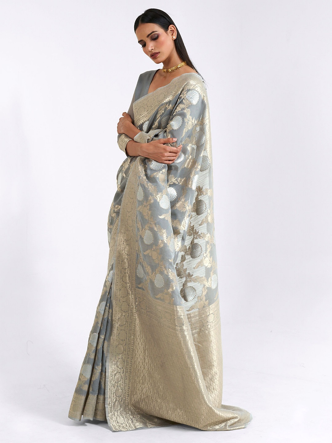 

TRENDOYE Woven Design Zari Pure Linen Saree, Grey