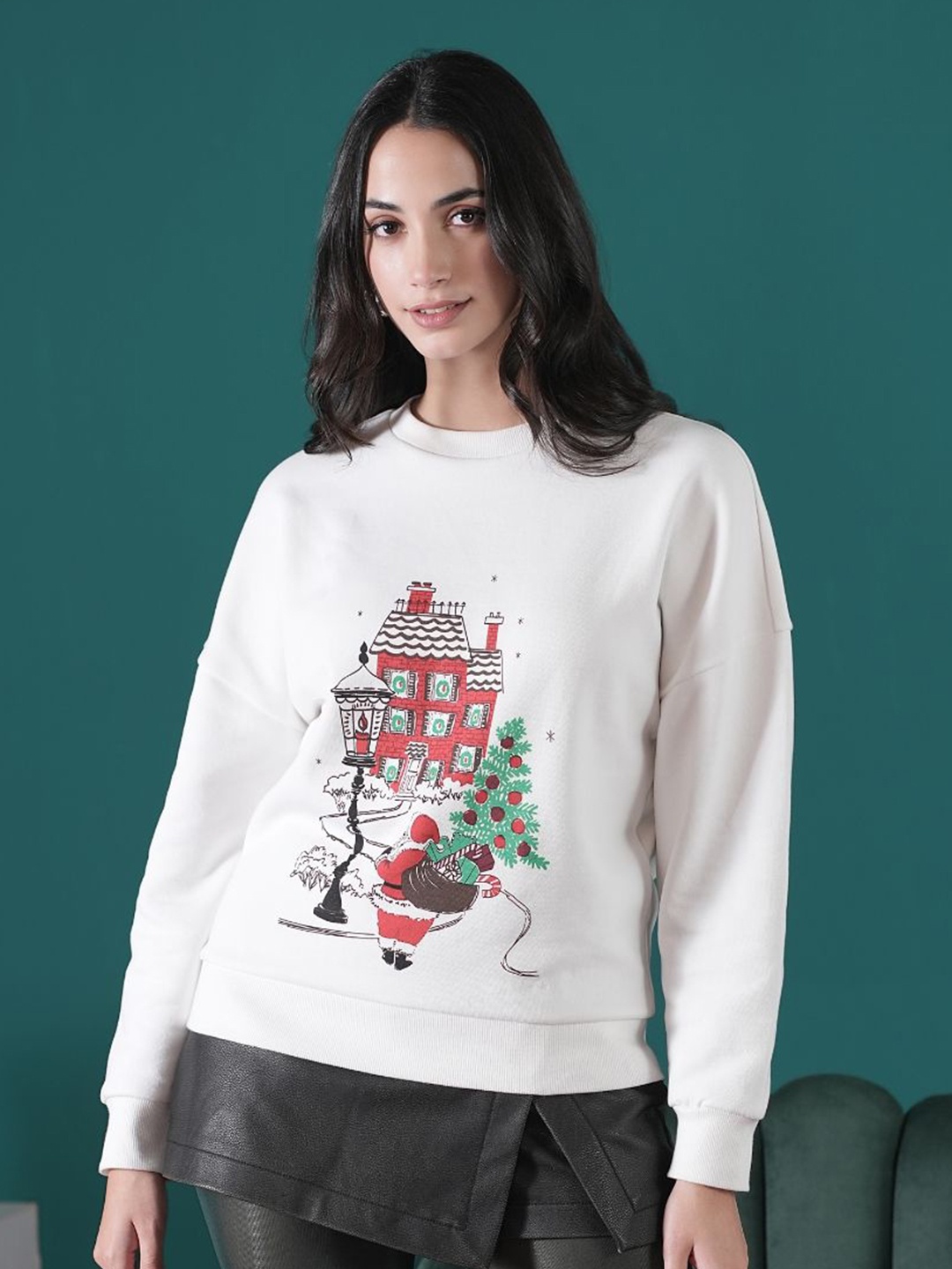 

Muvazo Women Printed Sweatshirt, White