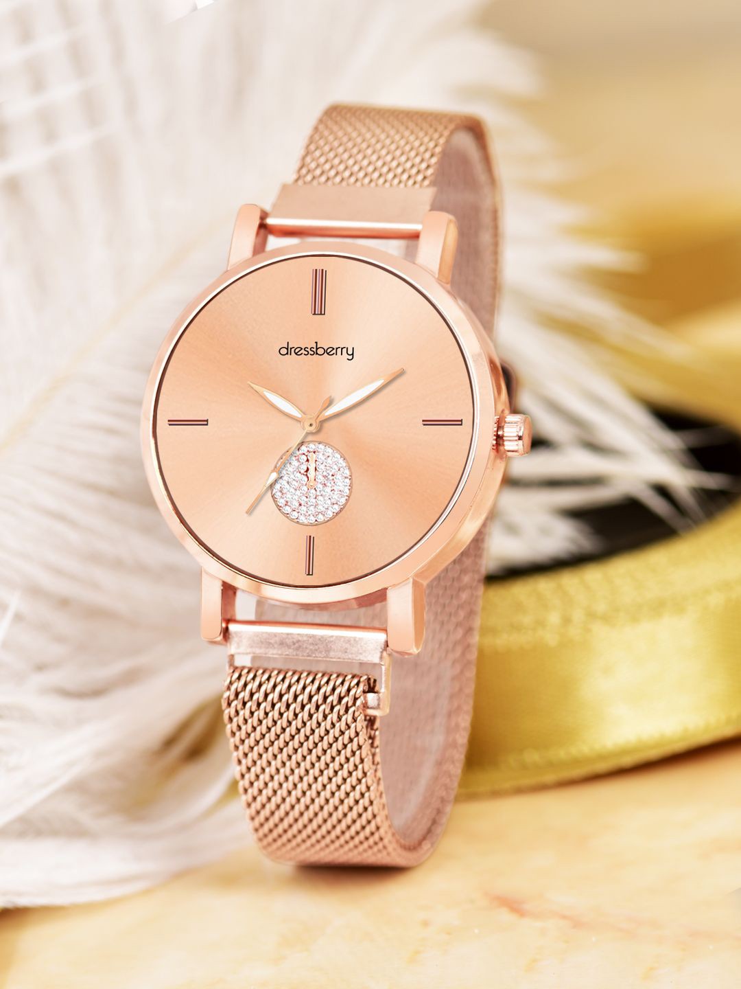 

DressBerry Women Embellished Dial & Bracelet Style Straps Analogue Watch HOBDB-258-RG, Rose gold
